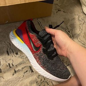 Nike epic react flyknit
